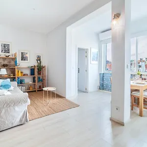 Hidden Gem 1 In Center Apartment Lisbon